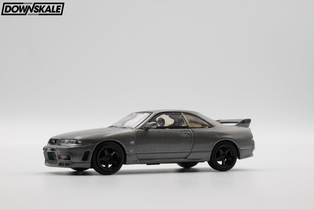 MINI GT NISSAN Skyline GT-R Dark Metal Gray NISMO BCNR33 CRS