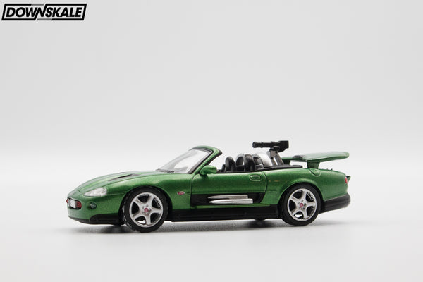 007 ダイ・アナザー・デイ Jaguar XKR Roadster　1/18 007 ダイ・アナザー・デイ Jaguar XKR Roadster 1/18 【公式通販】