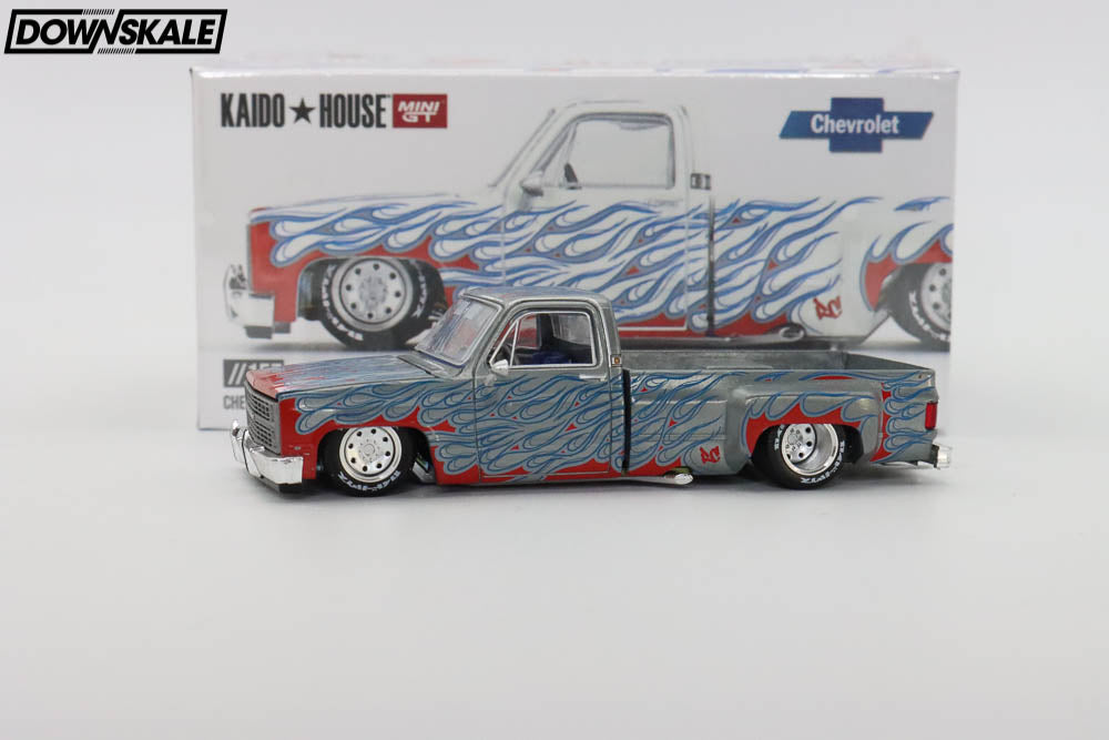 街道ハウス CHEVROLET SILVERADO FIRE (チェイス) CHASE CAR 1/64 Kaido House x Mini GT Chevrolet Silverado