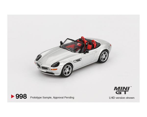 mini-gt-bmw-z8-silver-2_grande