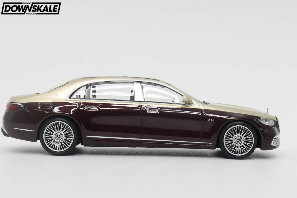 Mini Maybach MINI GT Mercedes-Maybach S680 Gold / Dark Red Metallic – Downskale
