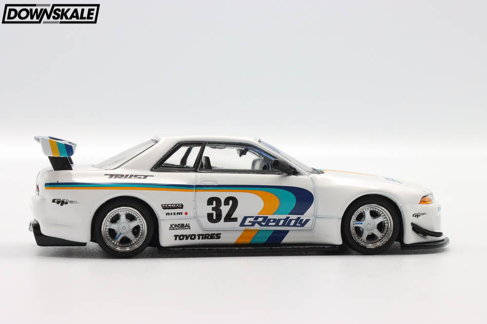 Greedy R32 Tarmac Works Nissan Skyline GT-R (R32) Widebody Jonsibal & Greddy Spec ...